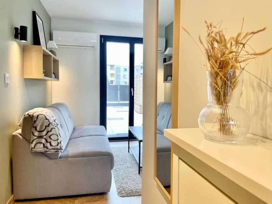 Le Flachet - Climatisation - Wifi Appartement Villeurbanne Buitenkant foto